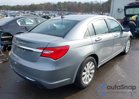 2013 Chrysler 200 Limited из США, поврежденный, VIN 1C3CCBCG7DN651745